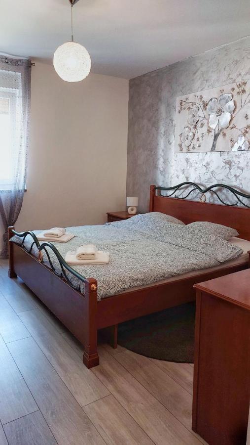 Apartment Brdo Pula Exterior photo
